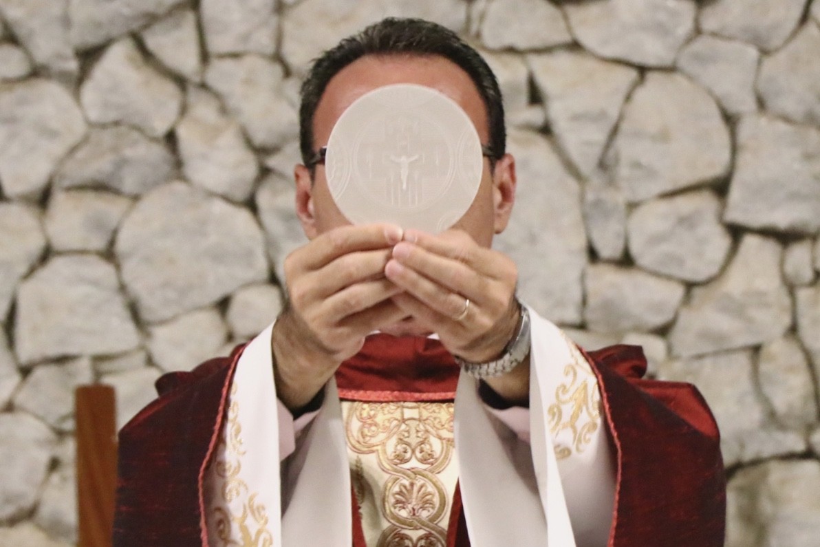 Corpus Christi: fé que se faz caminho e compromisso